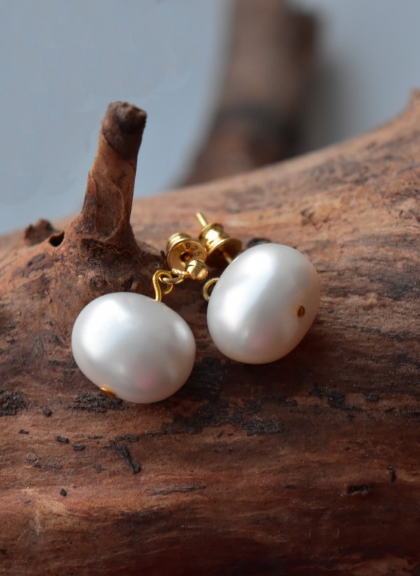 Paauksuoti sidabriniai perlų auskarai hoopsai "Mėnuliai ausyse"